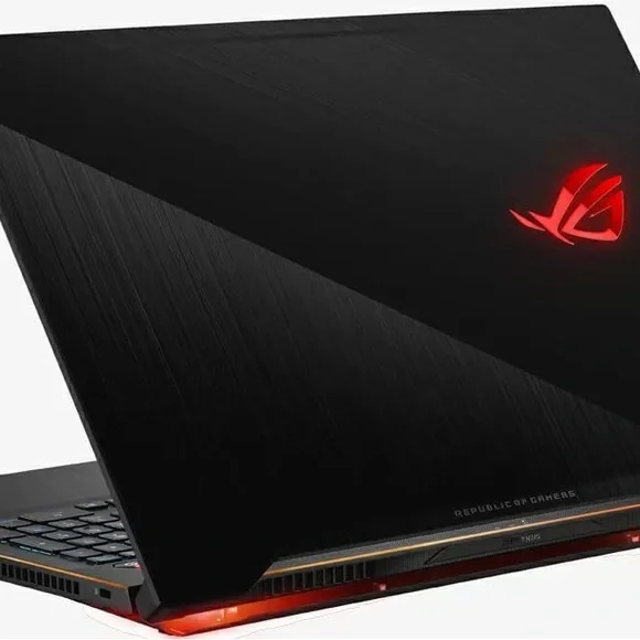 ASUS ROG Laptop - Picture 3 of 9
